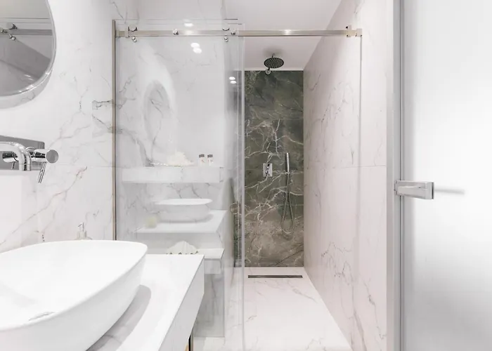 Anastasia * Chaniotis