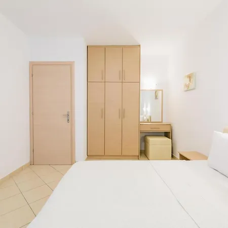 Anastasia * Χανιώτη